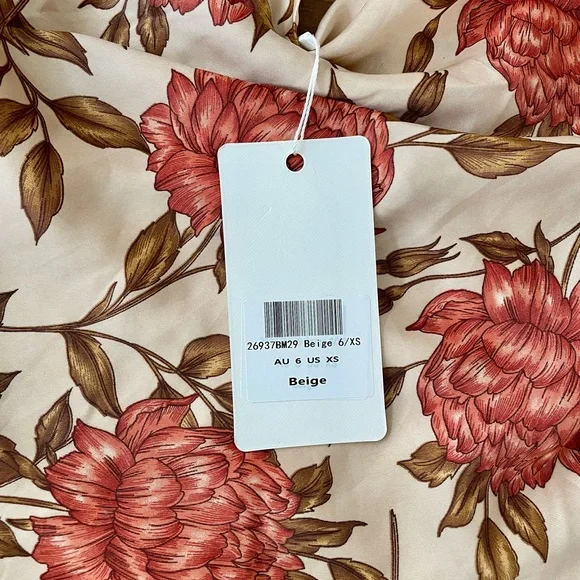 Emelia Dress - Picture 2 of 2